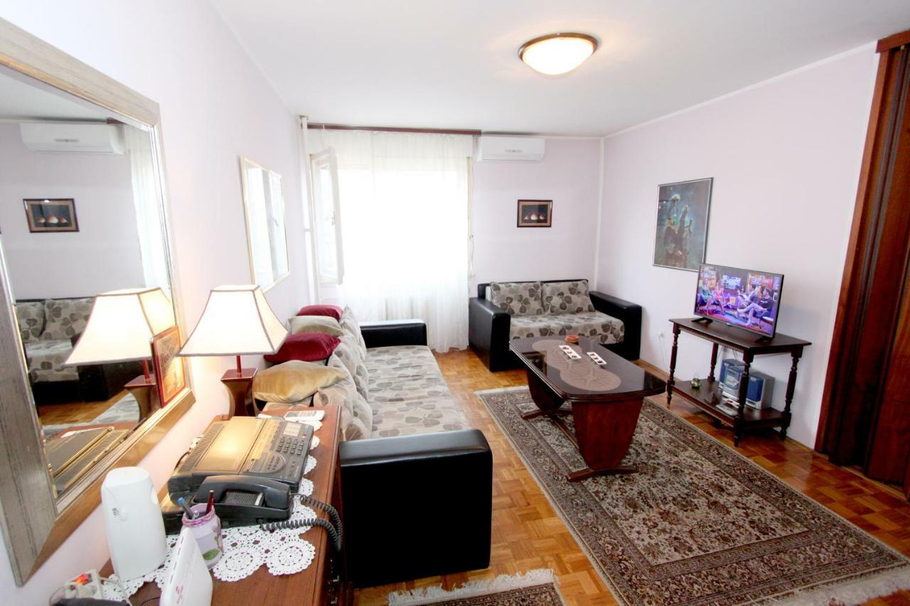 Bohemian Rhapsody Nbg Apartment Belgrade Exterior photo